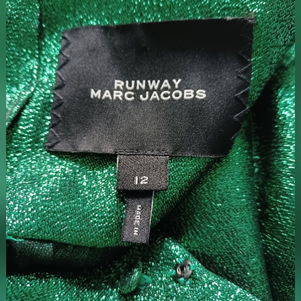 Marc Jacobs Emerald Green Runway Dress from Fall 2019 - Picture 16 of 16